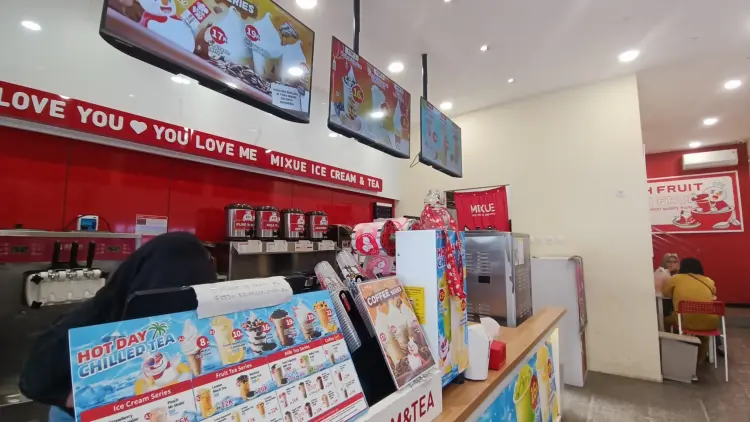 Mixue Sindangkasih 4