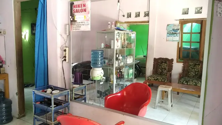 Niken Salon 1