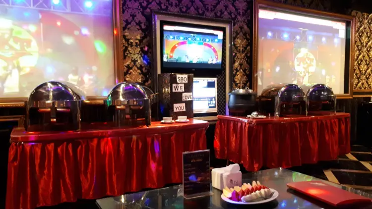 Masterpiece Karaoke Family 2