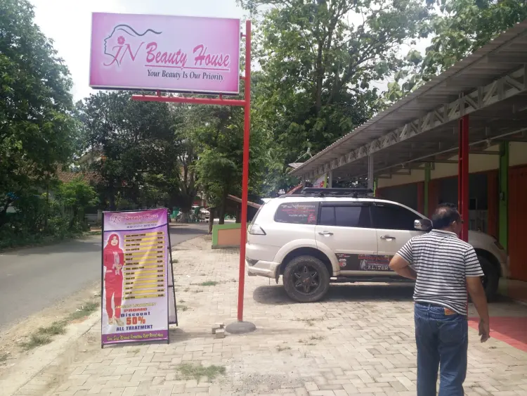 JN Beauty House Bogorejo 1
