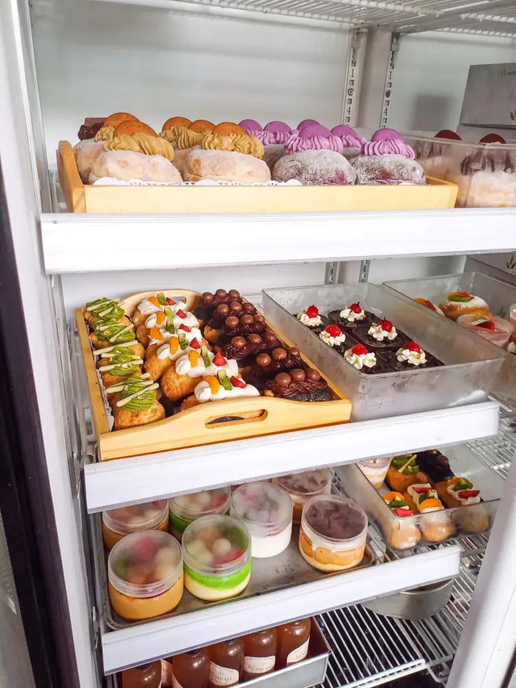 Nyonya Kecil Patisserie 2