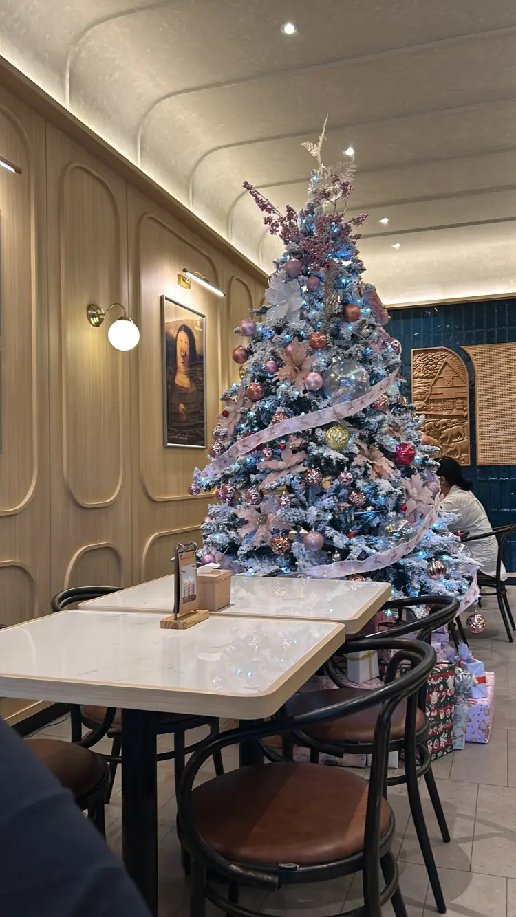 Hoghock, Gading Serpong 2