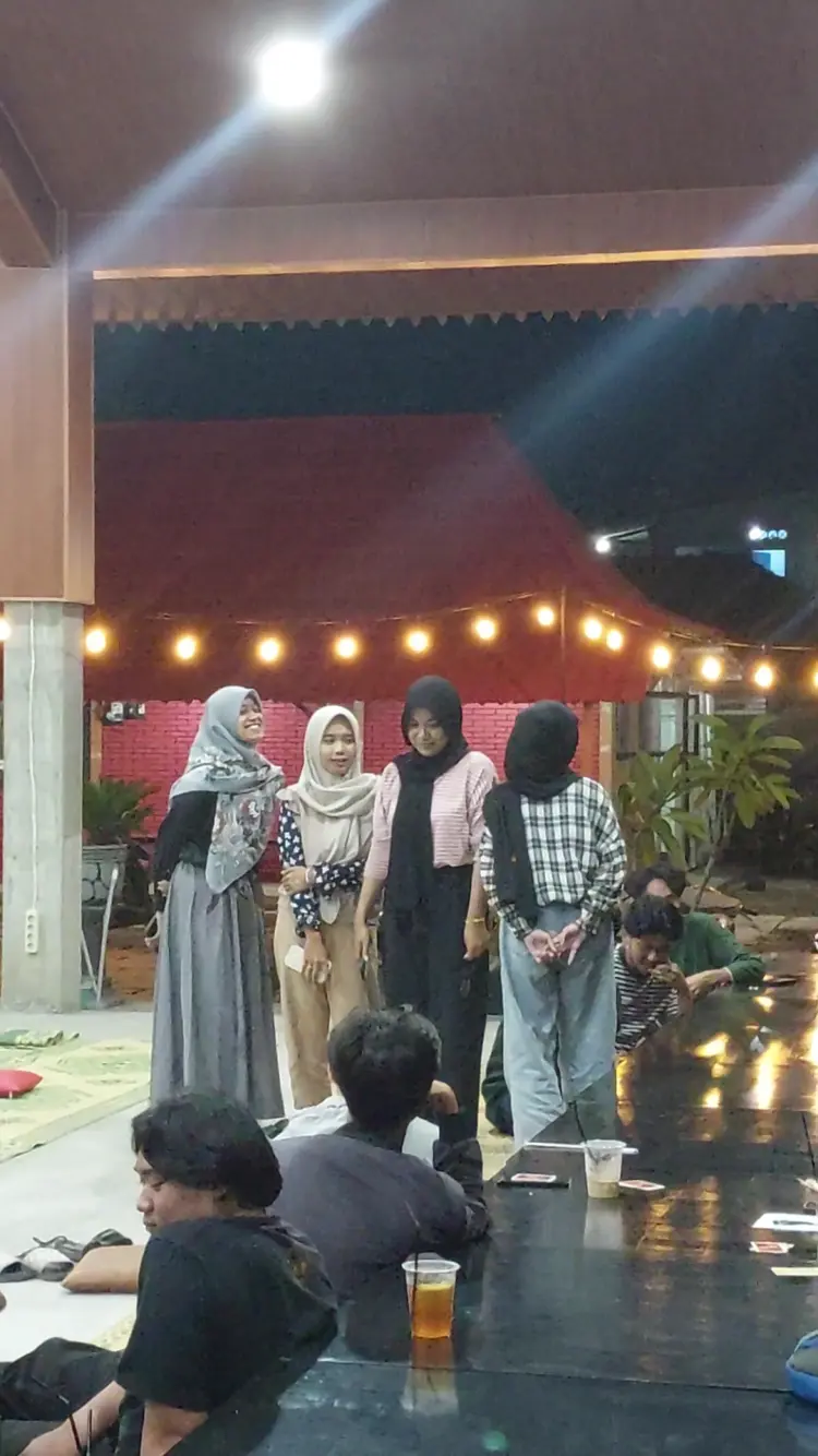 Gravitasi Cafe, Space & Wedding Venue 8