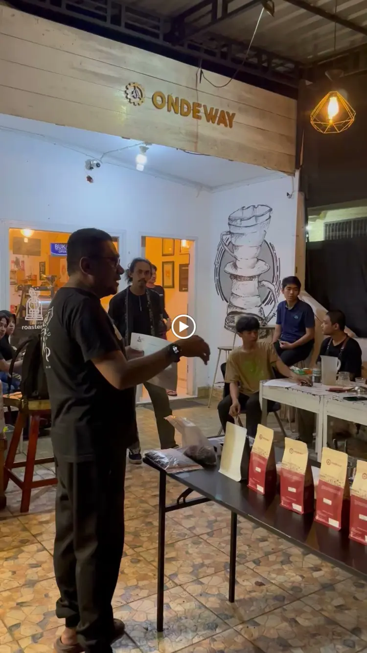 Ondeway Coffee Roasters - Kedai Kopi Bulukumba 2