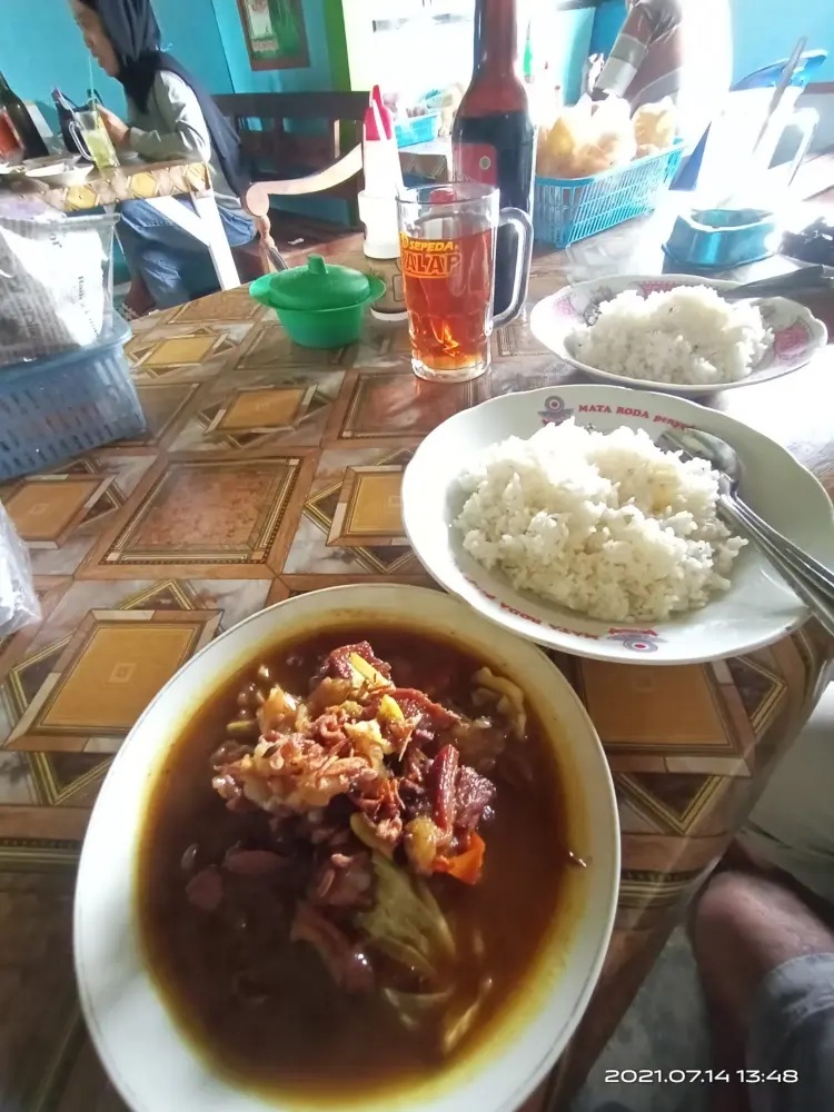 Warung Sate Kambing, Bakso dan Mie Ayam Pak Yono 7