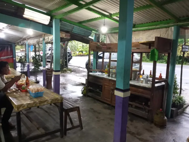 Warung Sate Kambing, Bakso dan Mie Ayam Pak Yono 5