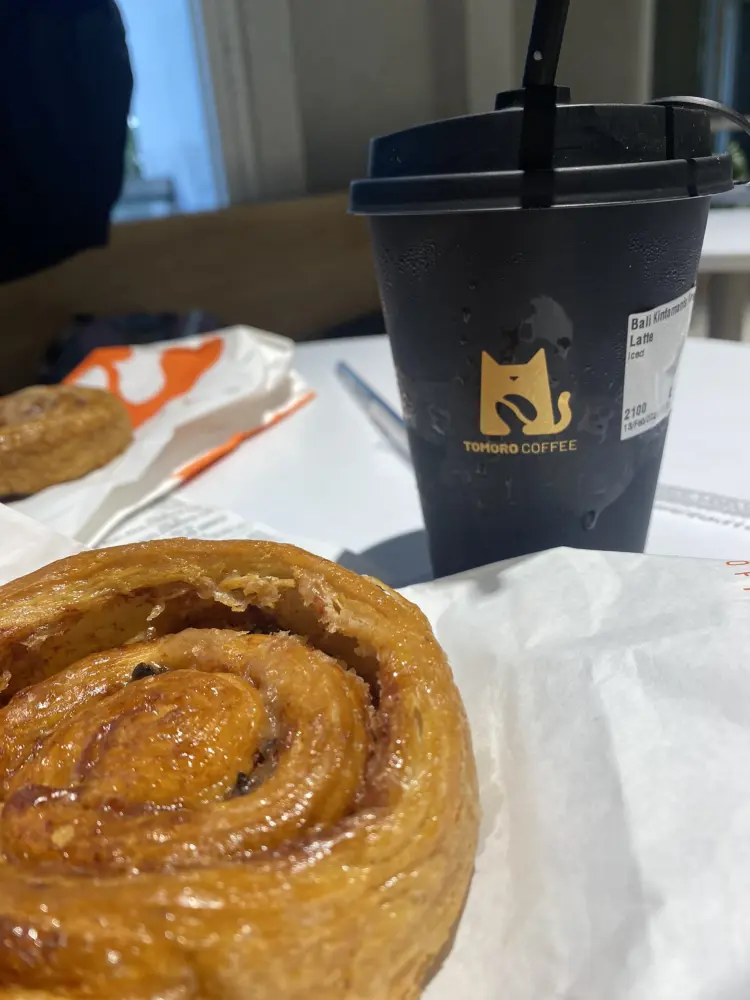 TOMORO COFFEE - Sleman City Hall 10