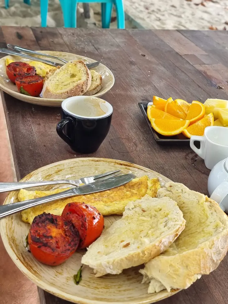 Planet Samudra cafe/ Jong school 10