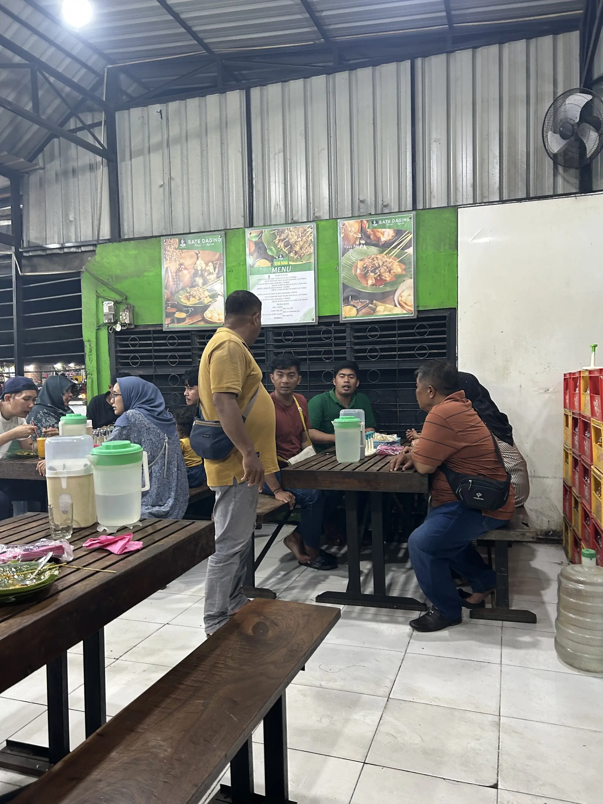 谁说沙爹只有花生酱?来巴东被黄酱红酱上了一课! 2