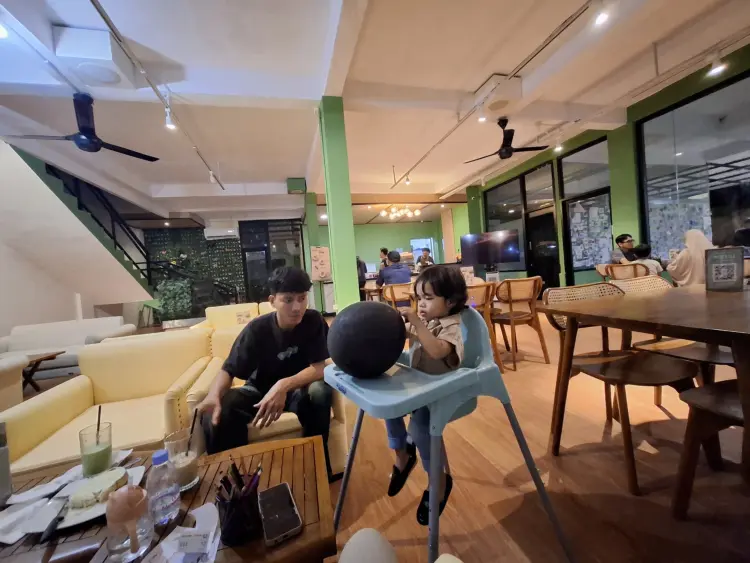 Serenona Coffeatery 5