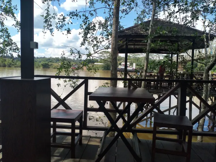 BJS Cafe & Restaurant 10