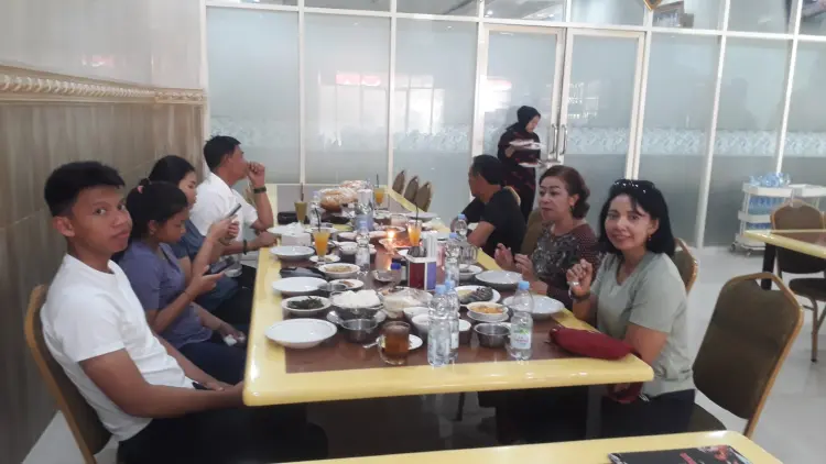 Tumbak Kayubangkoa Seafood Restaurant 2