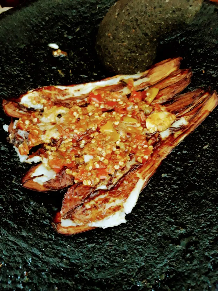 Geprek Ayam Perawan Sambel Korek PEDAS & SANGAT PEDAS 7