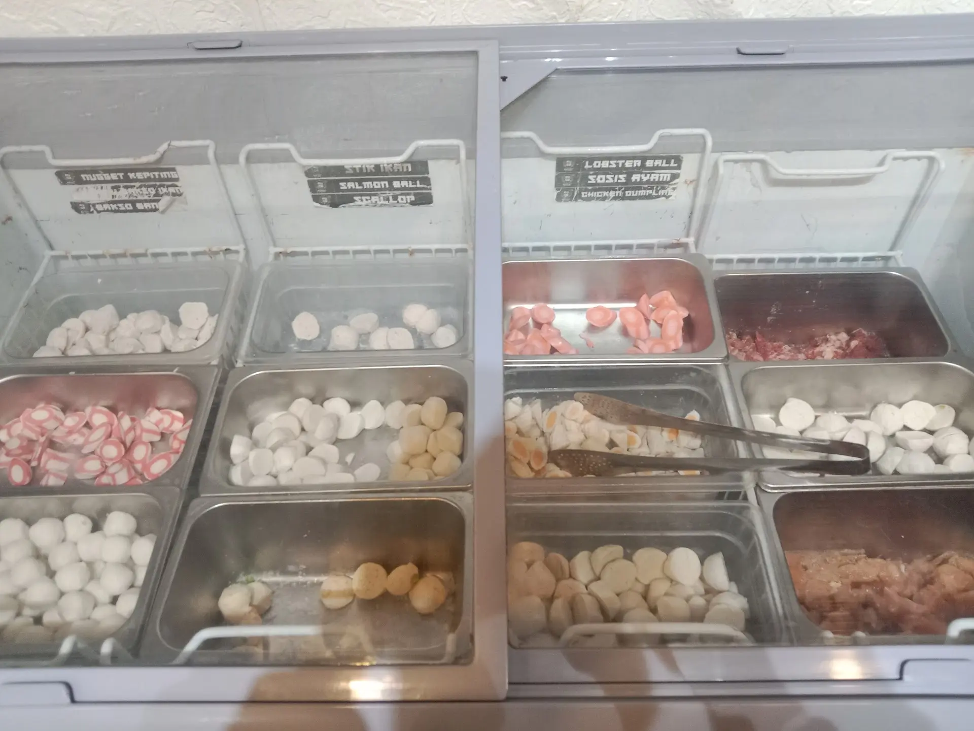 Google 4.6分，我却想给差评？望加锡这家AYCE别太离谱！ 2