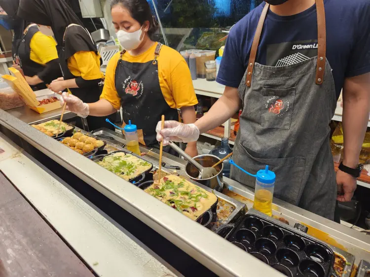 Tako Buranko, Arcamanik 6