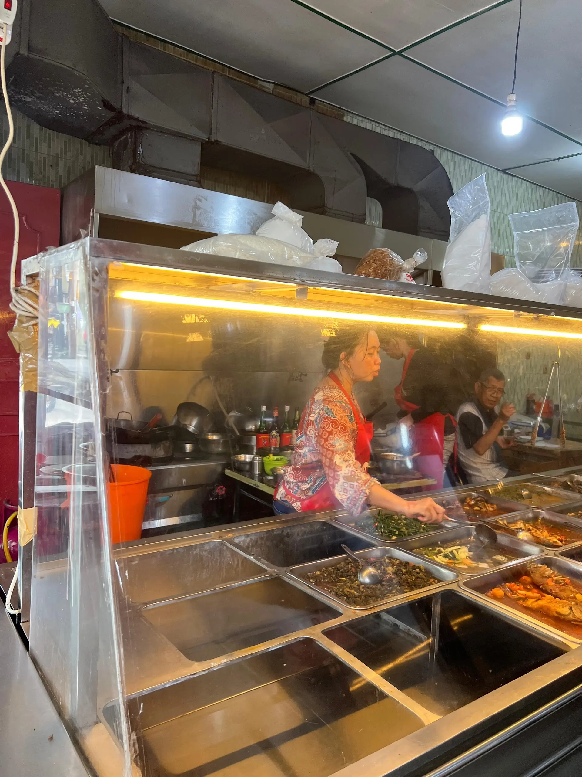 Get stuffed for 30k in Medan, but beware this old shop's catch 1