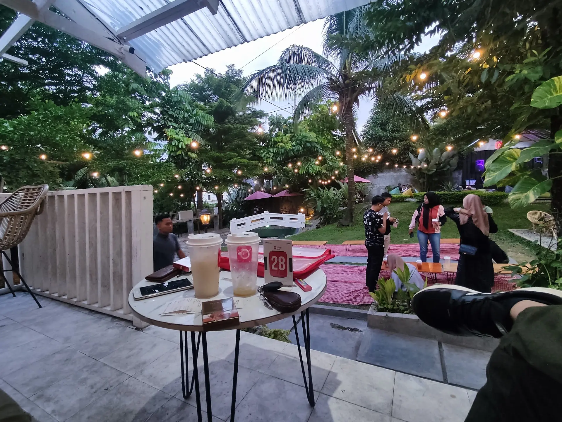 Google 4.6分?巨港这家店的服务真的配不上它的脸! 2