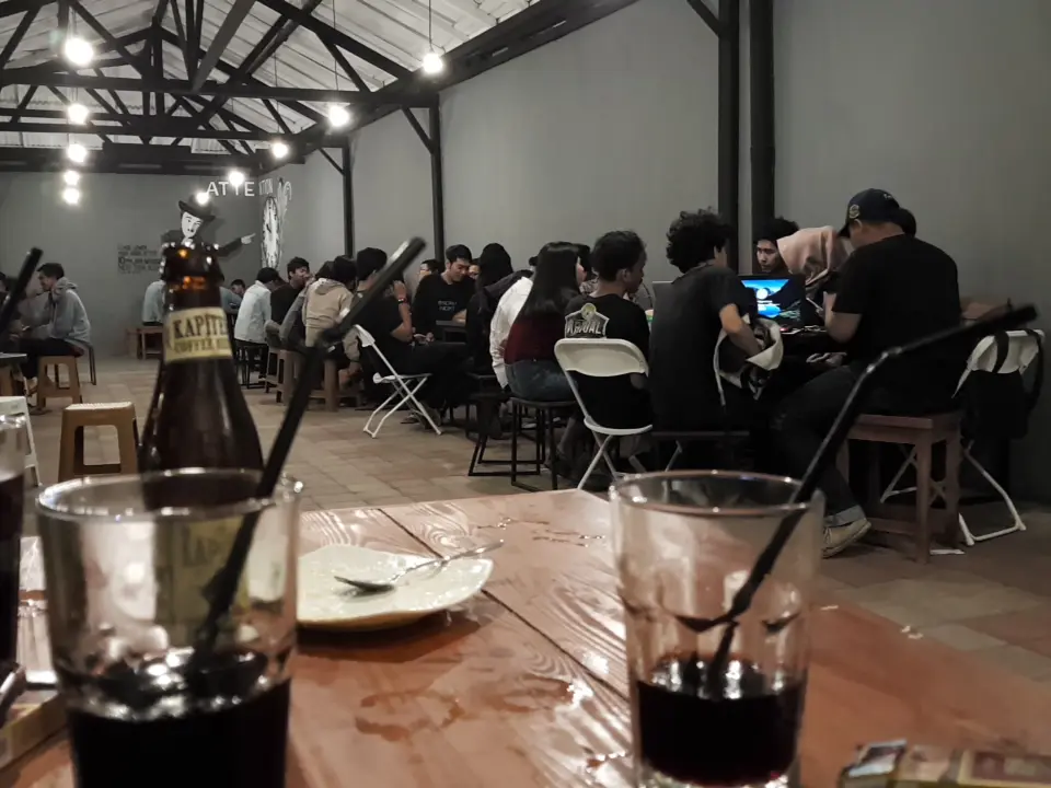 人均10块钱，坐拥私家花园？玛琅这家Warkop也太卷了！ 8