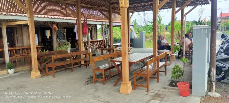 Angkringan Griyo Sokma Jati 1