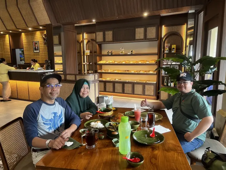 Ikan Bakar Cianjur - Indragiri 8