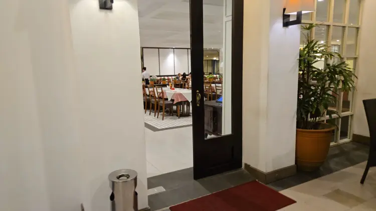 BONCAFE KUPANG INDAH 7