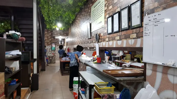 Warung Lesehan Yogyakarta 2