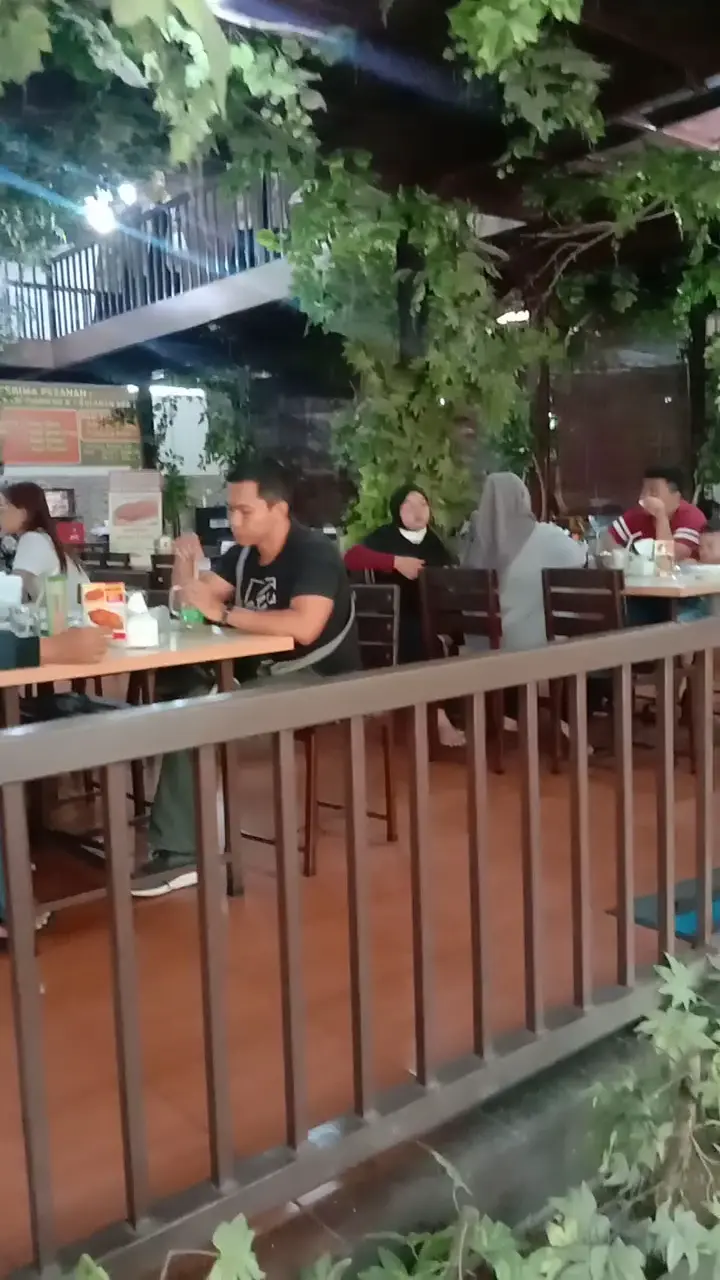 Warung Lesehan Yogyakarta 9