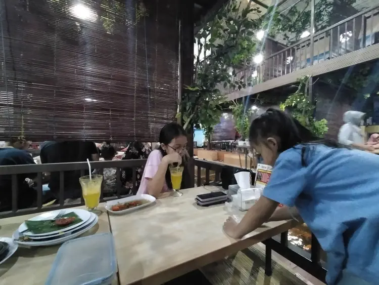 Warung Lesehan Yogyakarta 6