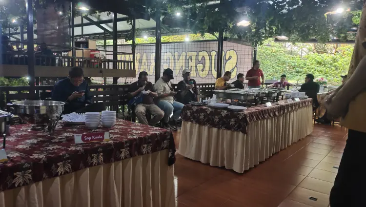 Warung Lesehan Yogyakarta 8