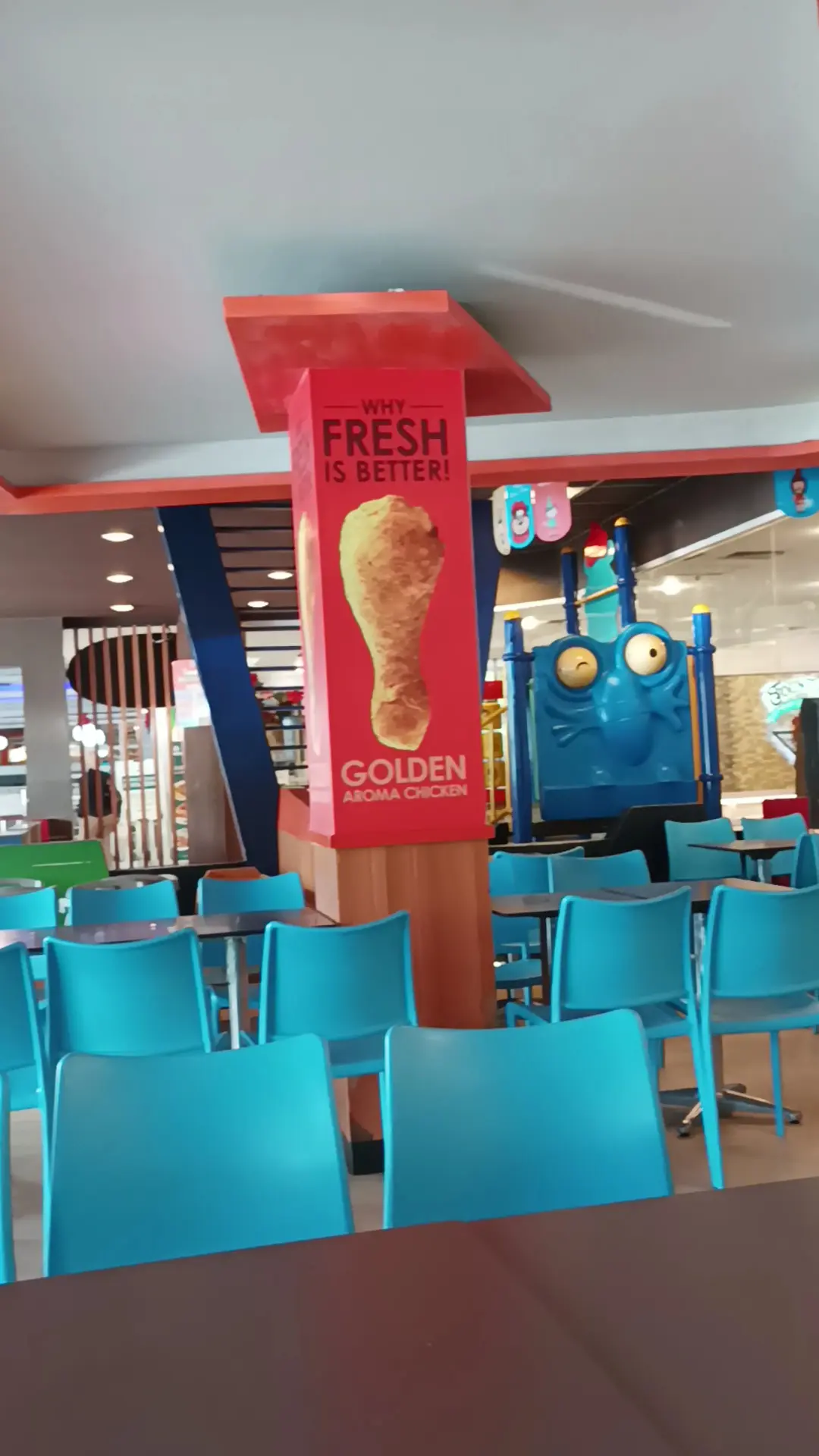 Anjay, di A&W Medan ayamnya untung-untungan, bayarnya juga mesti adu pinter? 🤯 1