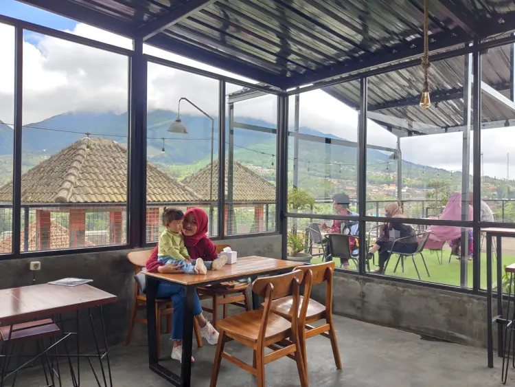 Nuansa Bening | Cafe & Venue 6