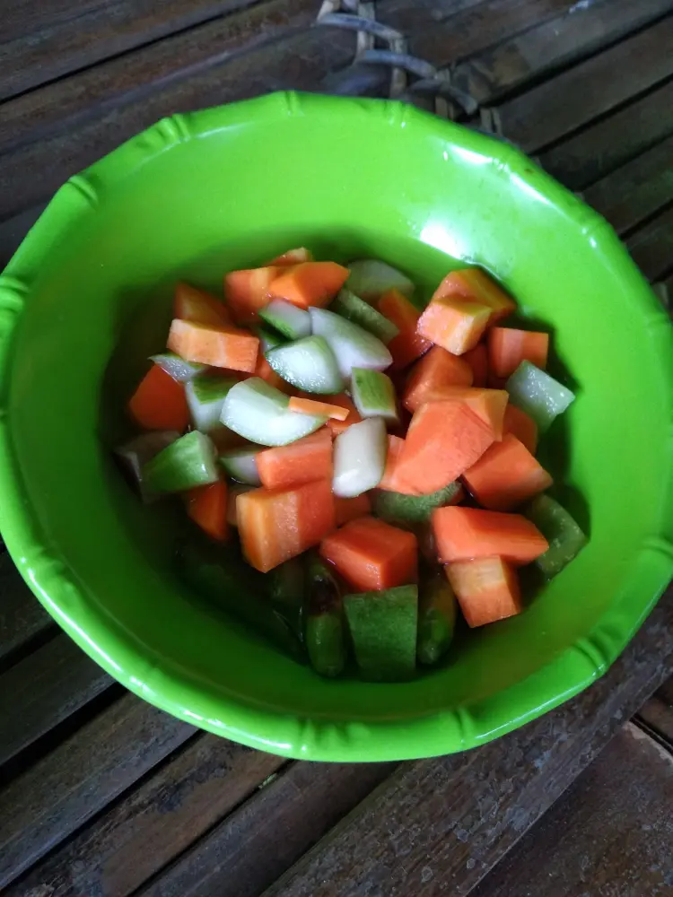 Lesehan Abah Ambu 10