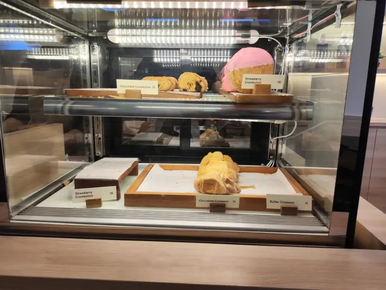 Kopi Kenangan - Ruko Sultan Hasanuddin Dumai 8