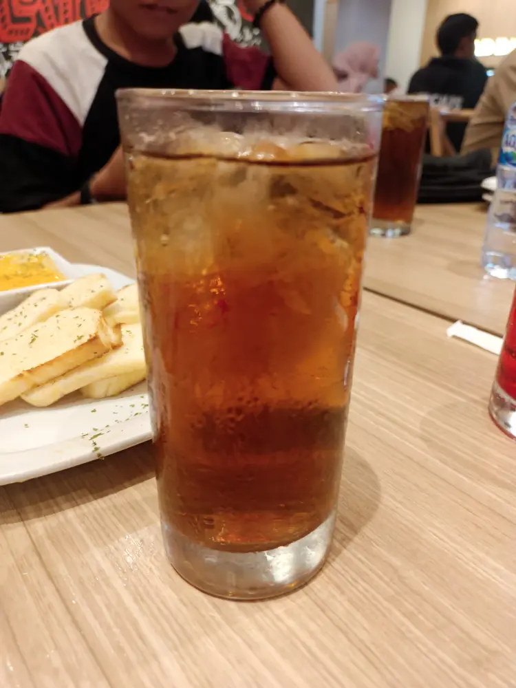 Pizza Hut Restoran 5