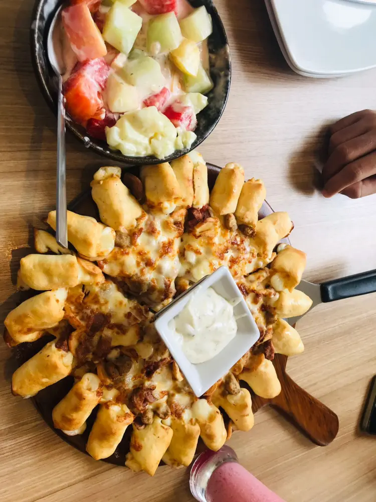 Pizza Hut Restoran 7