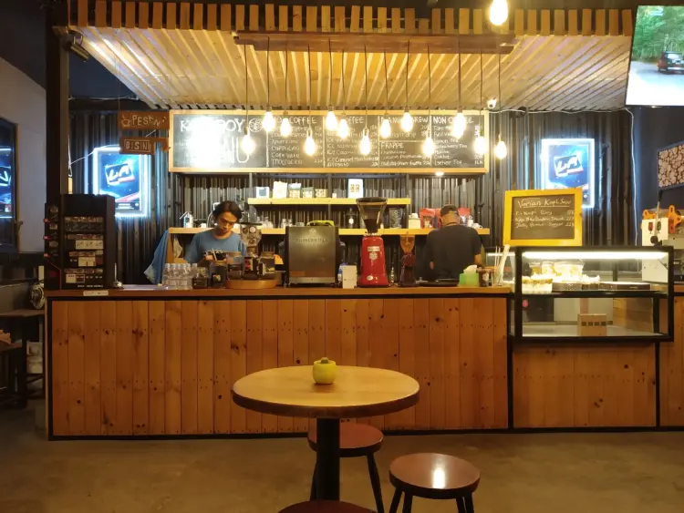 Kopi Boy 9