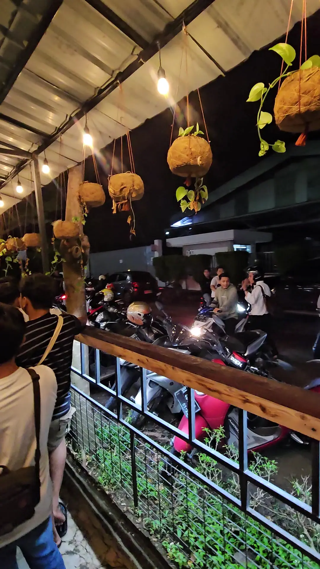 喜欢Live Band的咖啡脑袋请进！想安静聊天的快跑！ 1