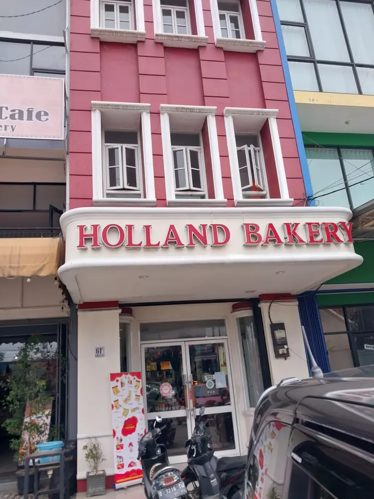 Holland Bakery Rancaekek Cipacing 1