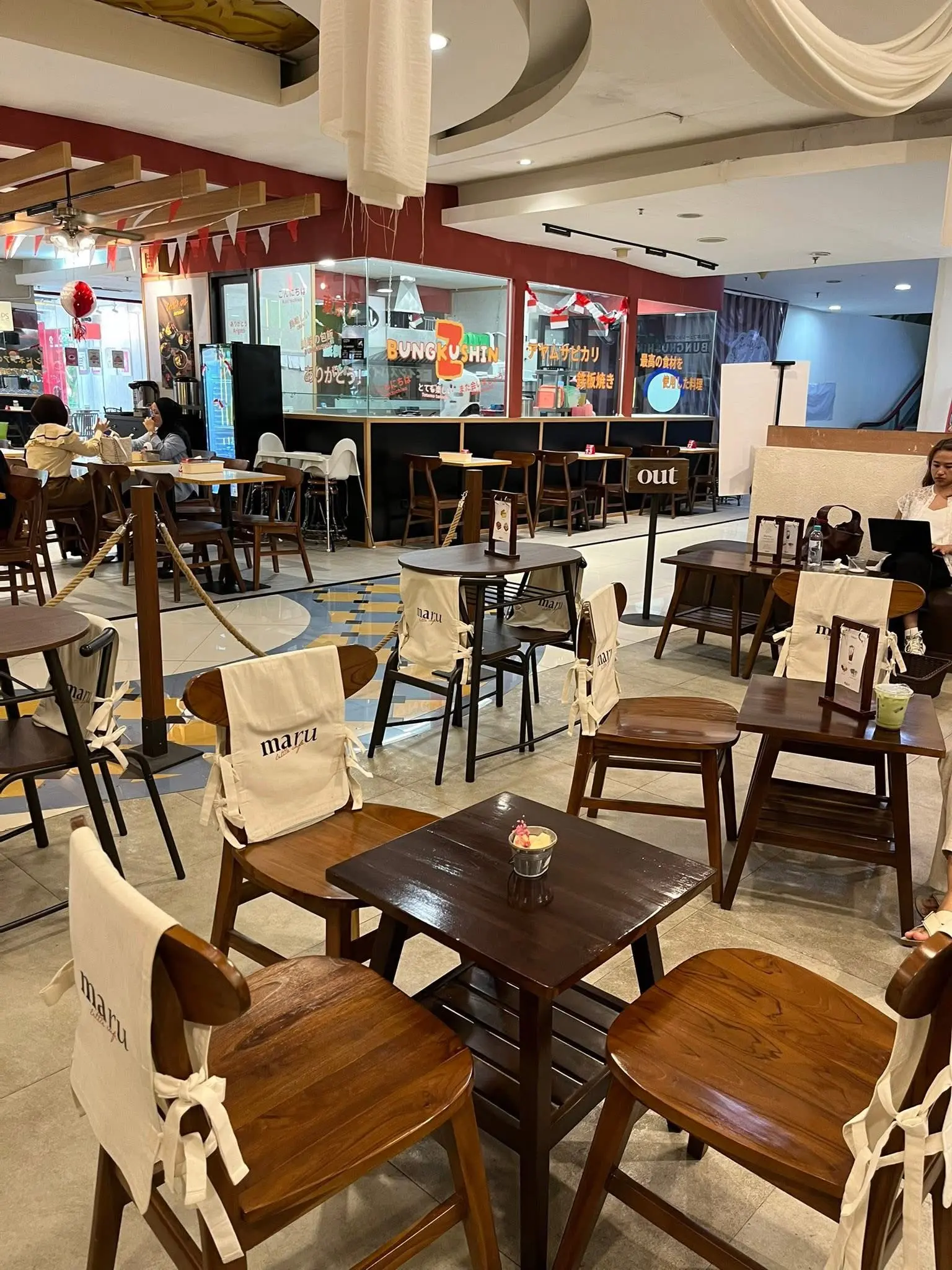 This aesthetic spot in Blok M: My advice? Don't get your hopes up for the food. 2