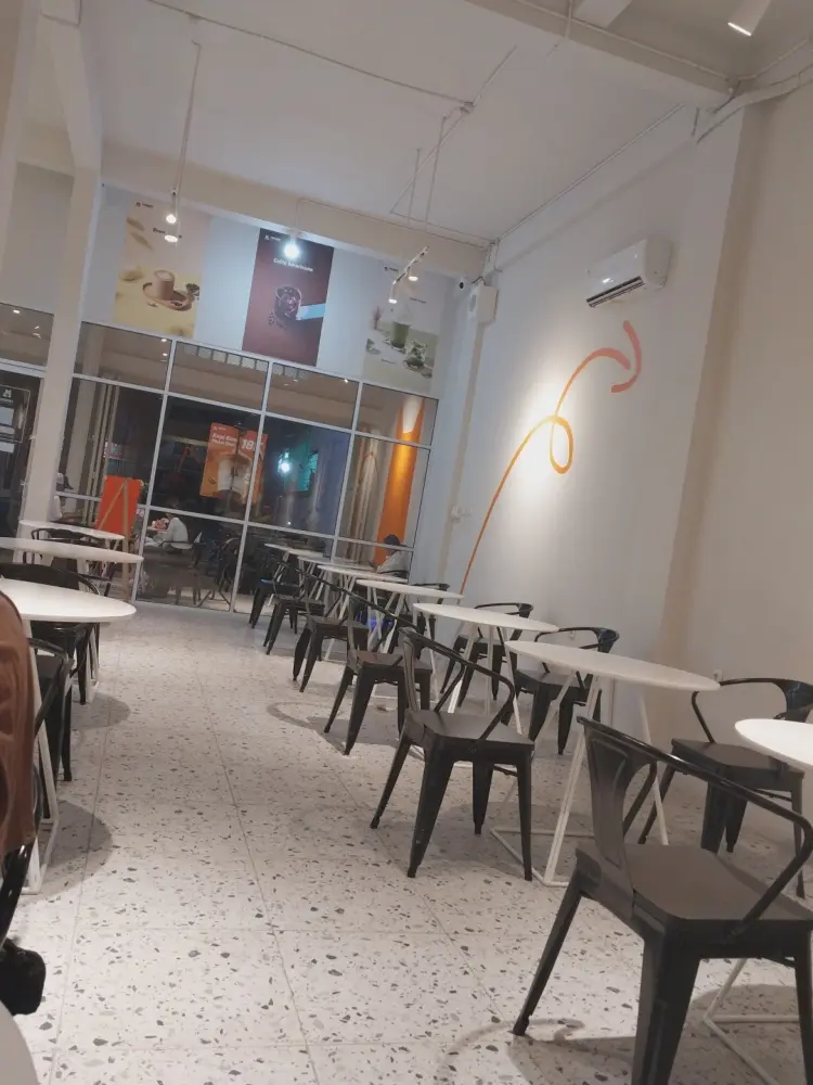 TOMORO COFFEE - TANAH MERAH 7