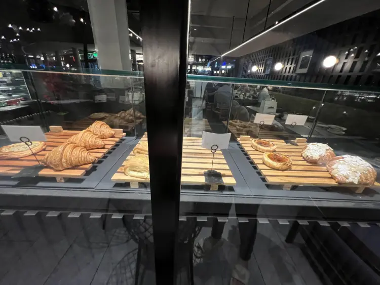 Antarasa by Dailybox 5