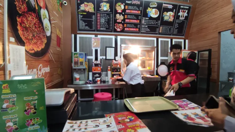 Rocket Chicken Lubuk linggau 3