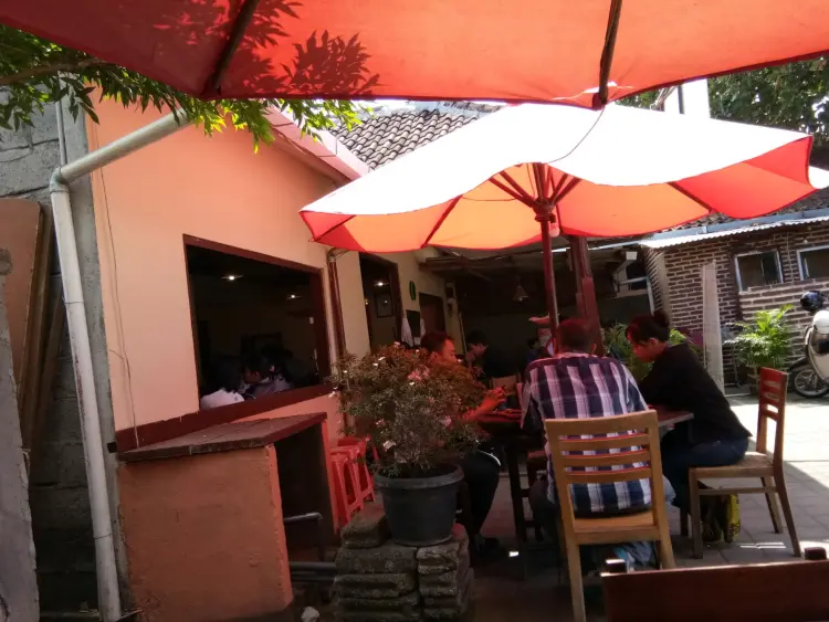 Waroeng Spesial Sambal "SS" Batu Bulan 4