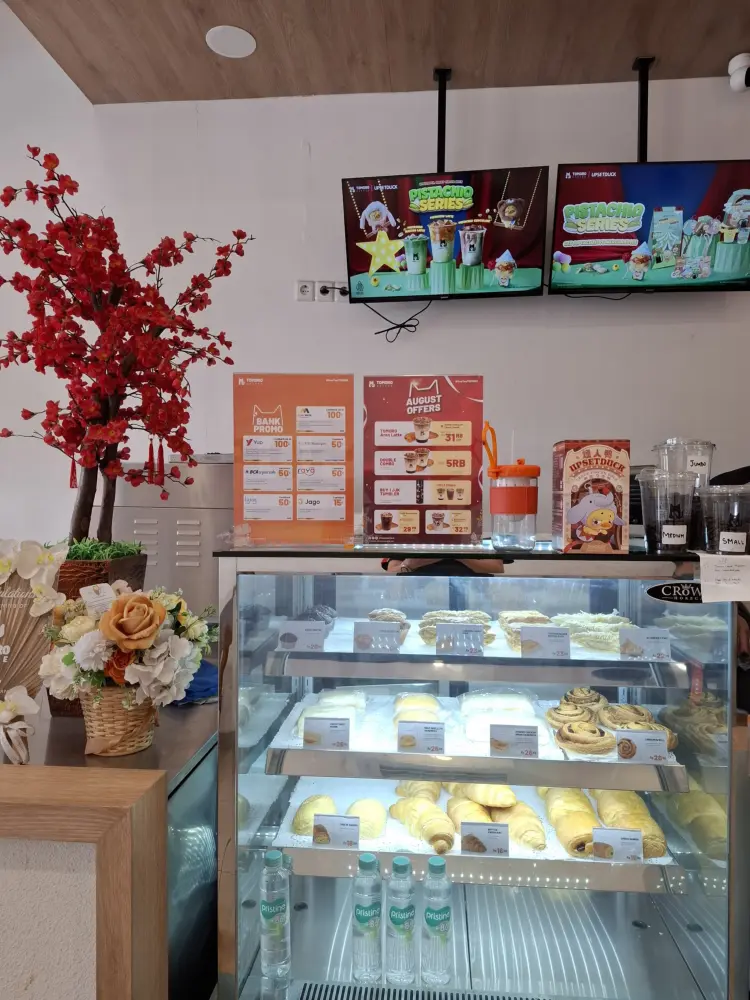 Tomoro Coffee Madison Gading Serpong 6