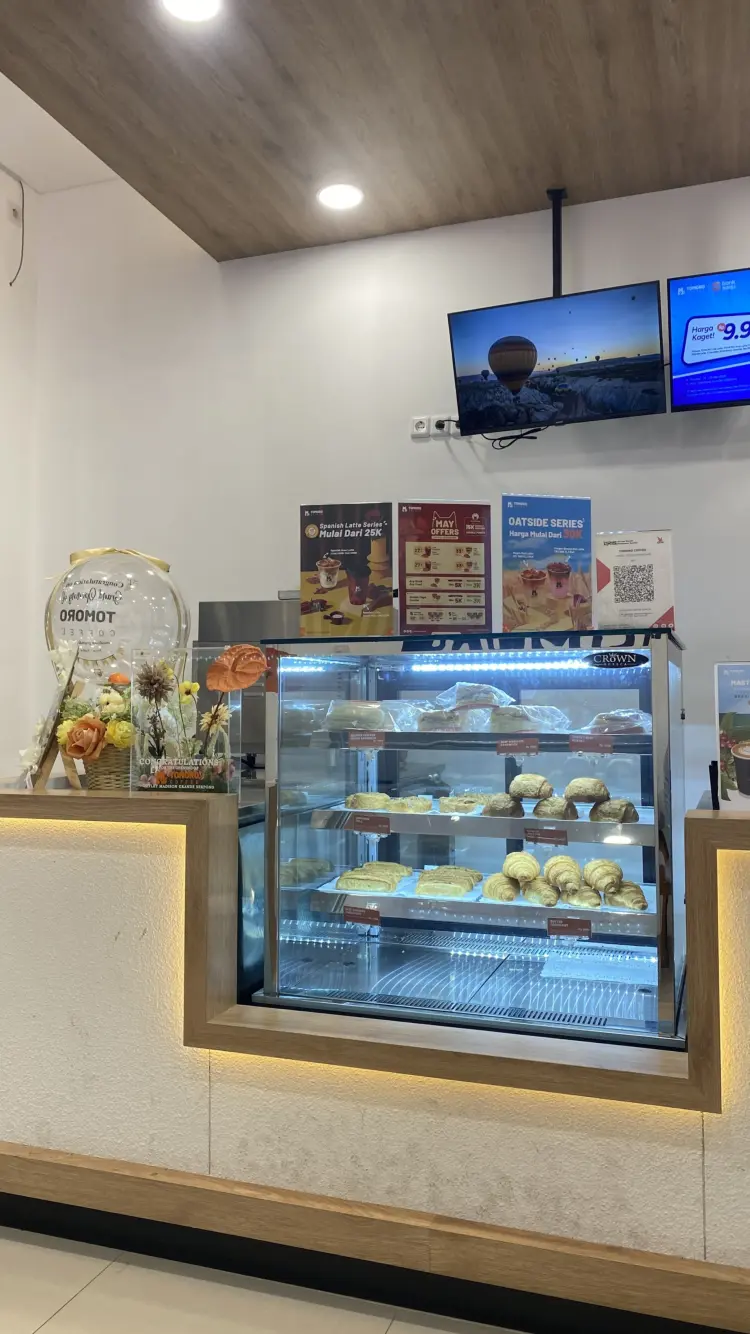 Tomoro Coffee Madison Gading Serpong 4