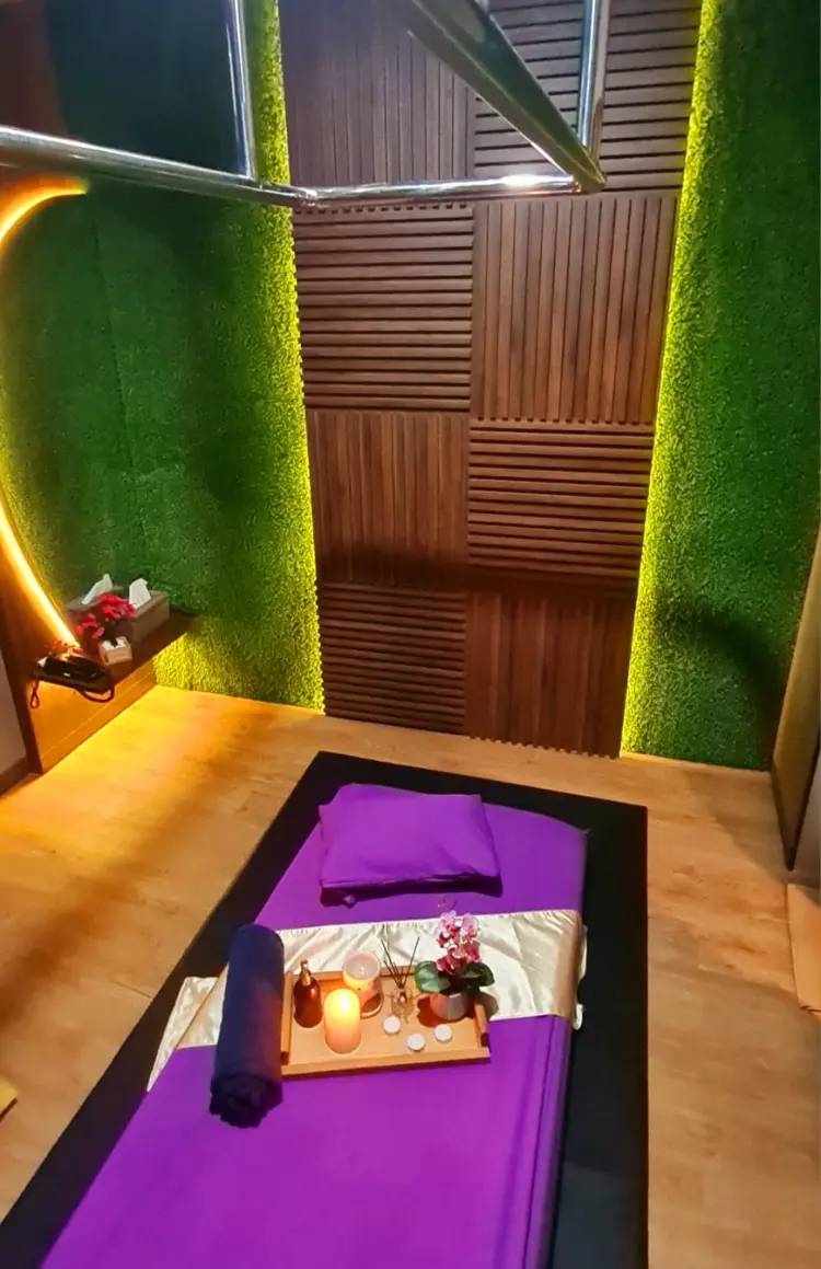 SECRET Massage Club 1