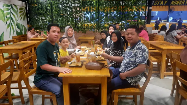 Mie Gacoan OPI Raya 8