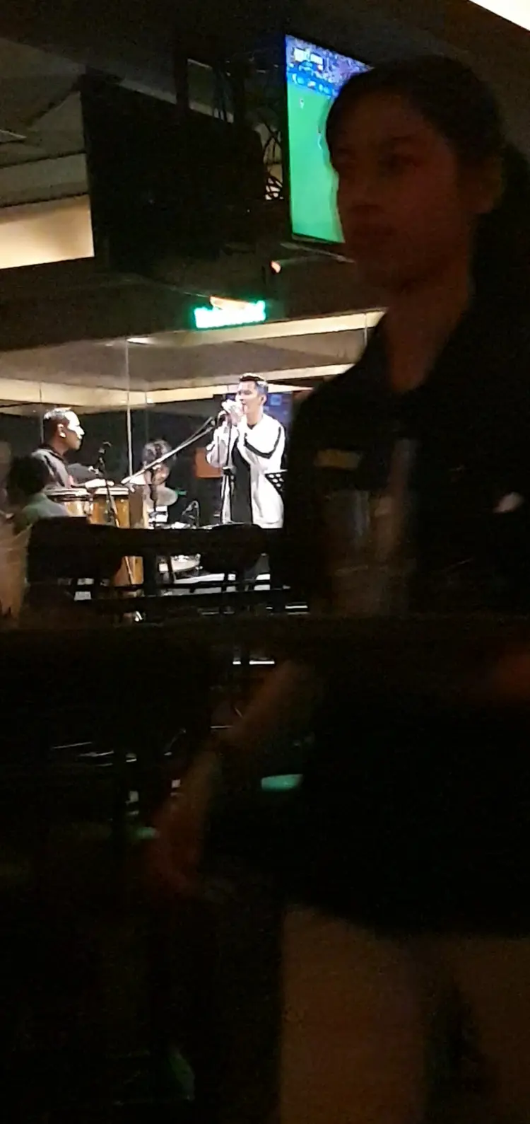 Gravity Sky Lounge 10