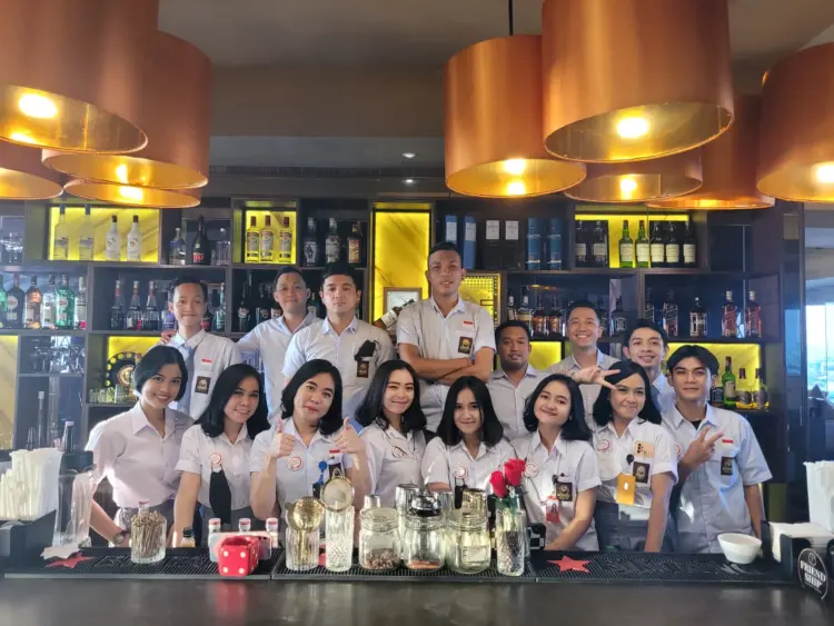 Gravity Sky Lounge 5