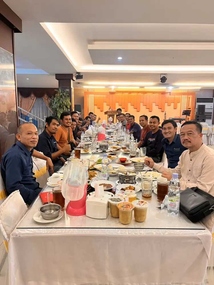 Begadang Resto Convention Hall 9